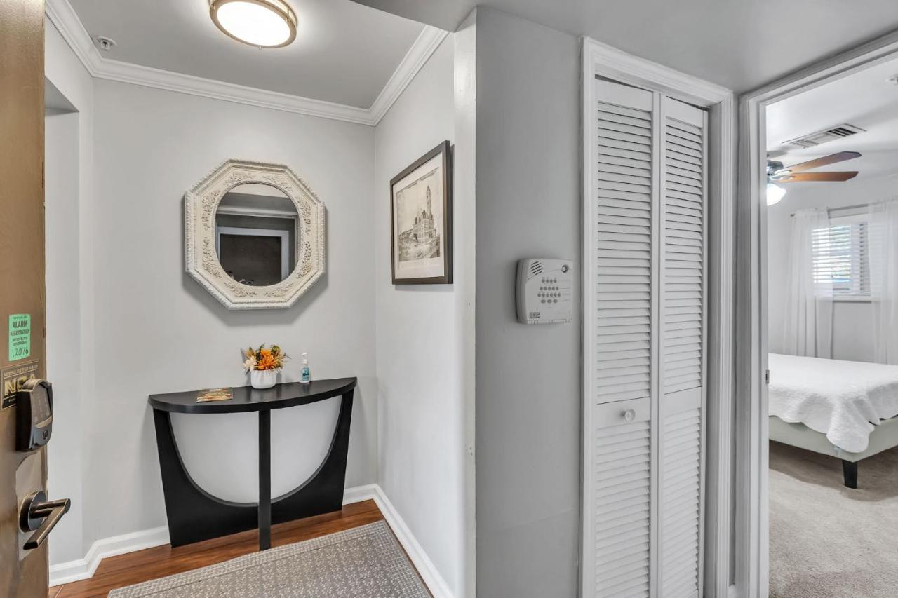 Nash Star Private Condo - 2Bed, 2Bath, Sleep 6, 25 Min Walk To Broadway And All Nashville Attractions, Pool, Gym ภายนอก รูปภาพ